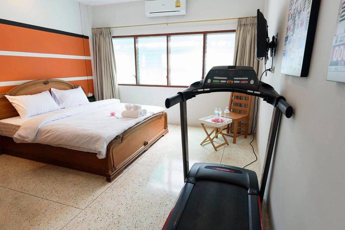 Albergue Urban-Bamboo Nakhonratchasima Exterior foto
